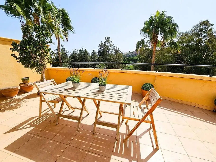 Greenlife - Spacious Apartment In Rio Real Marbella İspanya